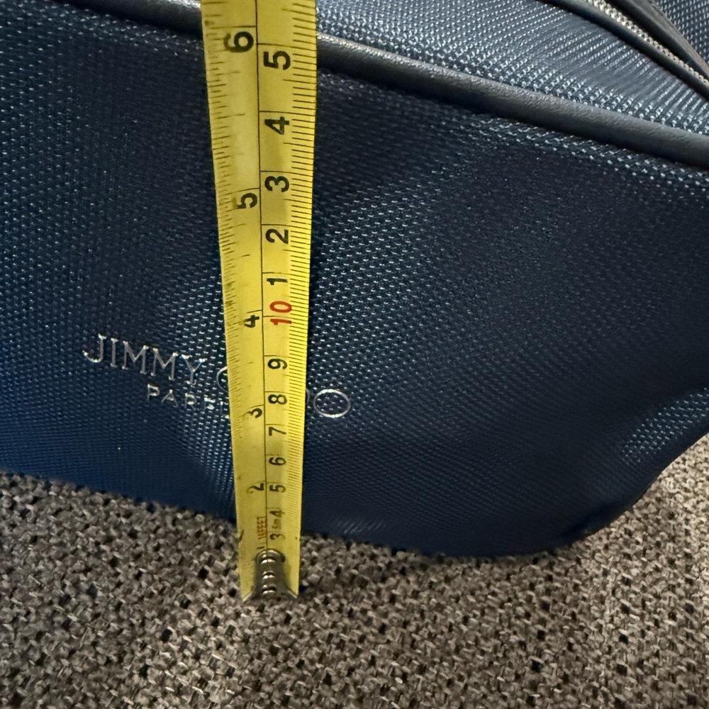 Jimmy Choo Parfums Toiletry Pouch dark blue Cosmetic Bag travel
Dopp Case New - Picture 11 of 12